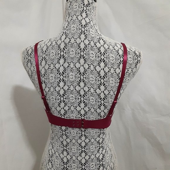 Wireless Bra 34B Bra Wine Color STRM Line Intimates NWT - Picture 2 of 2